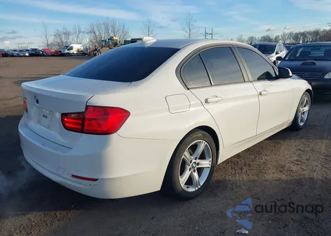 2013 BMW 328I xDrive z USA, uszkodzony, nr VIN WBA3B5C50DF594391